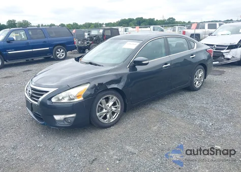 2013 Nissan Altima 2.5 Sv z USA, uszkodzony, nr VIN 1N4AL3AP3DC230330